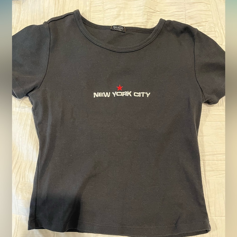 Brandy Melville Ashlyn New York top